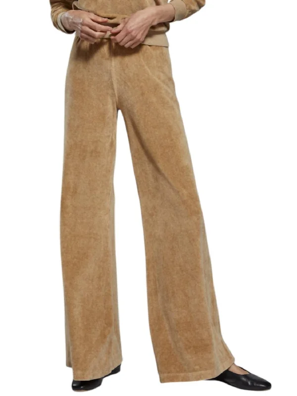 Thin Design Zephyra Flare Pants In Saddle